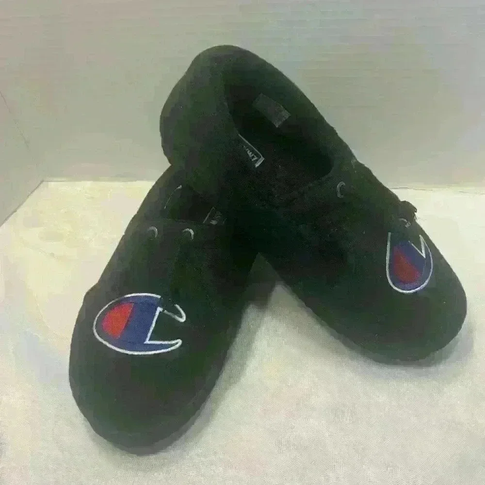 Champion clippers or casualwear black Big logo, blue, red and white sizeB5/W7